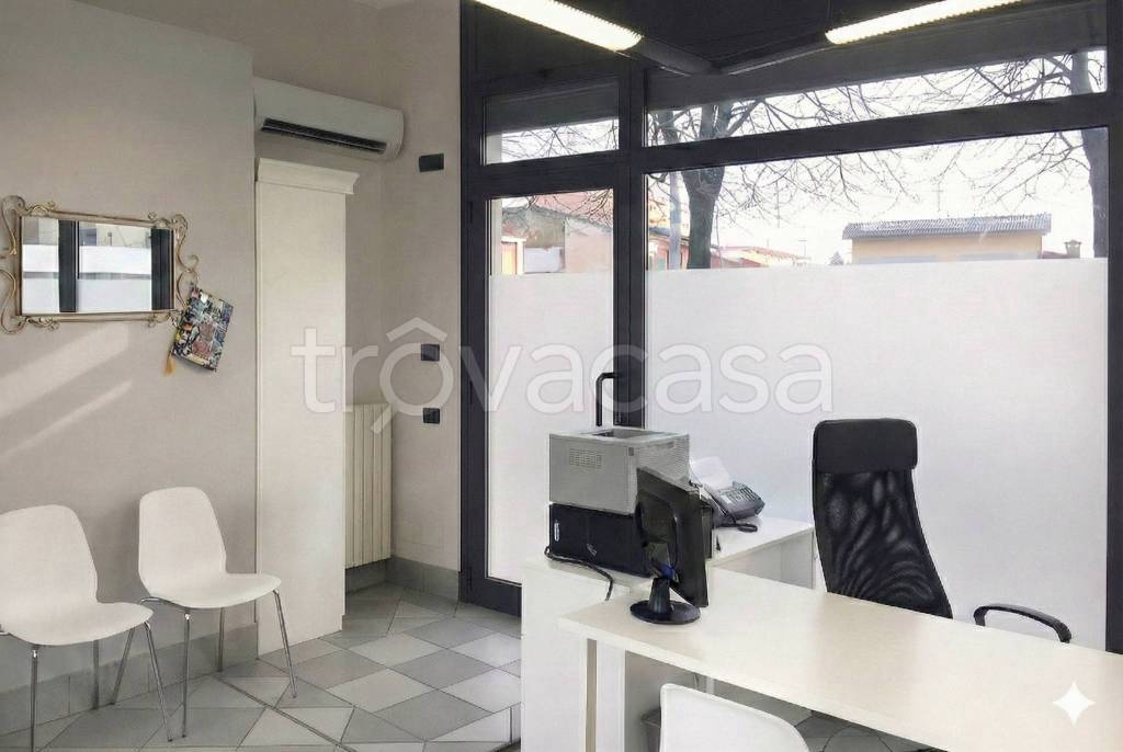 ufficio in vendita a Ghedi