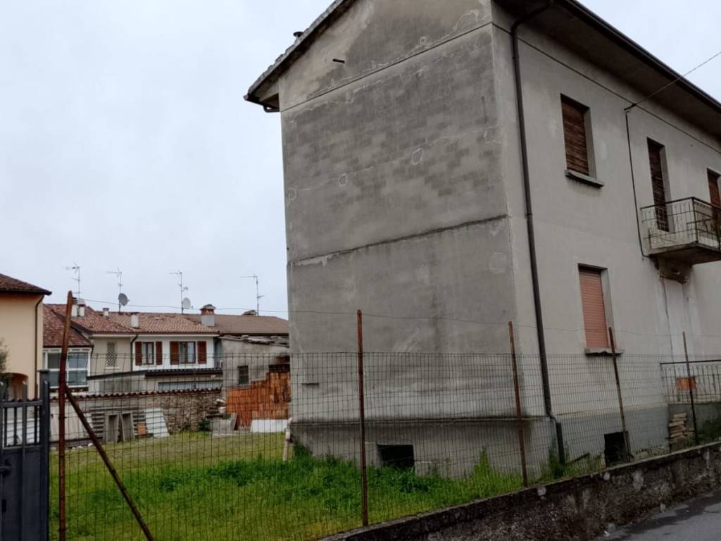 casa indipendente in vendita a Ghedi