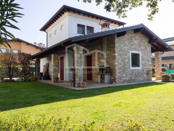 casa indipendente in vendita a Ghedi