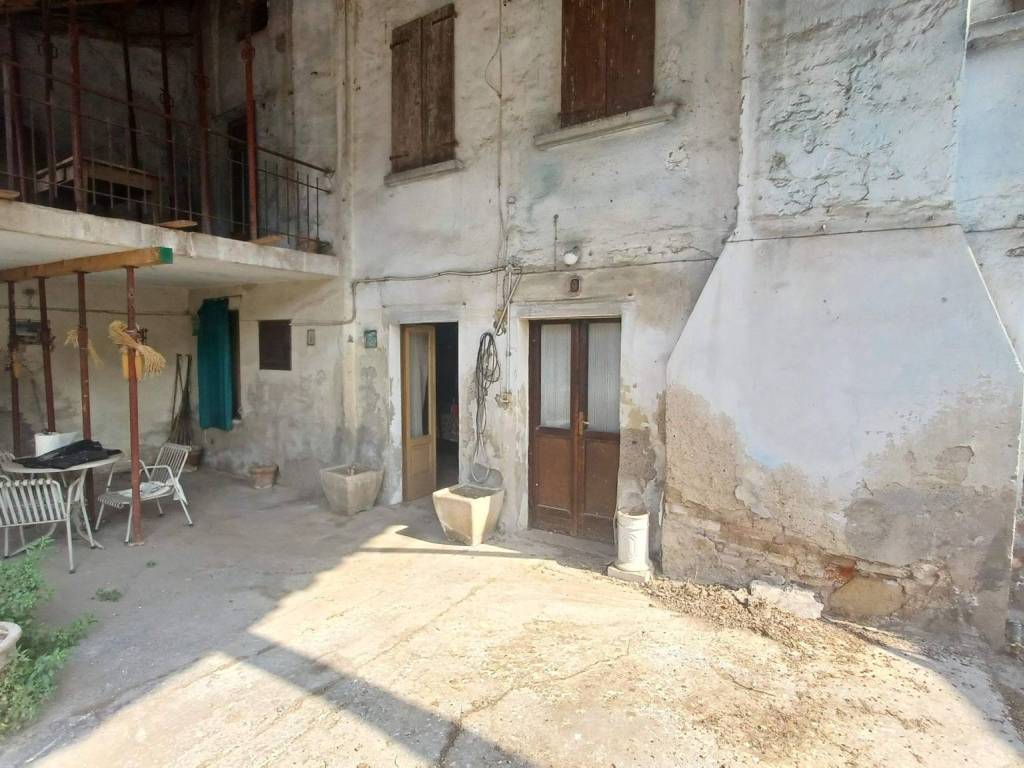 casa indipendente in vendita a Ghedi