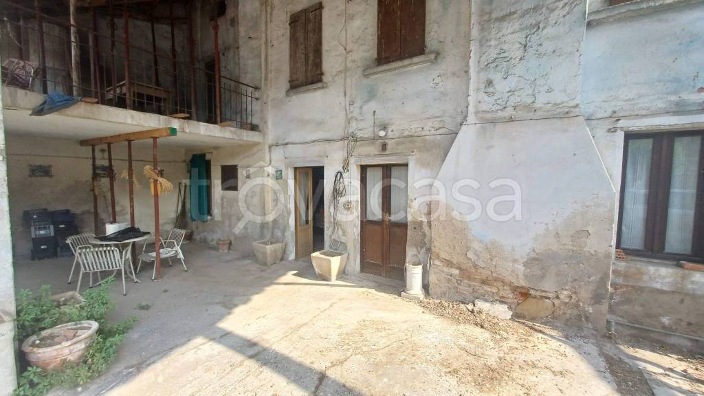 casa indipendente in vendita a Ghedi