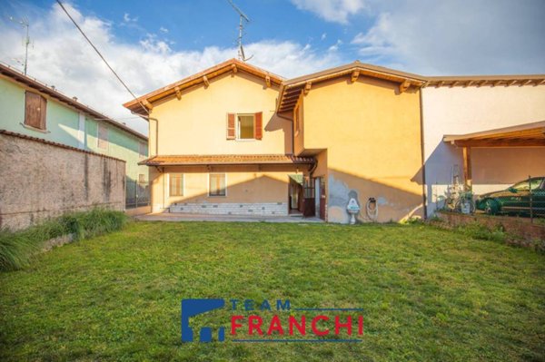 casa indipendente in vendita a Ghedi