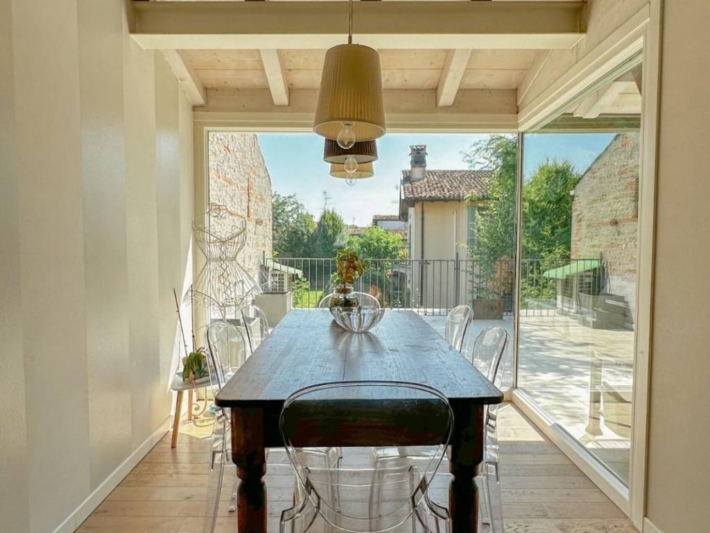 casa indipendente in vendita a Ghedi