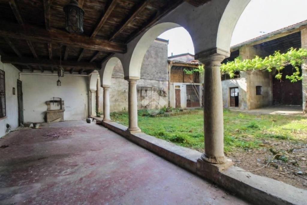casa indipendente in vendita a Ghedi