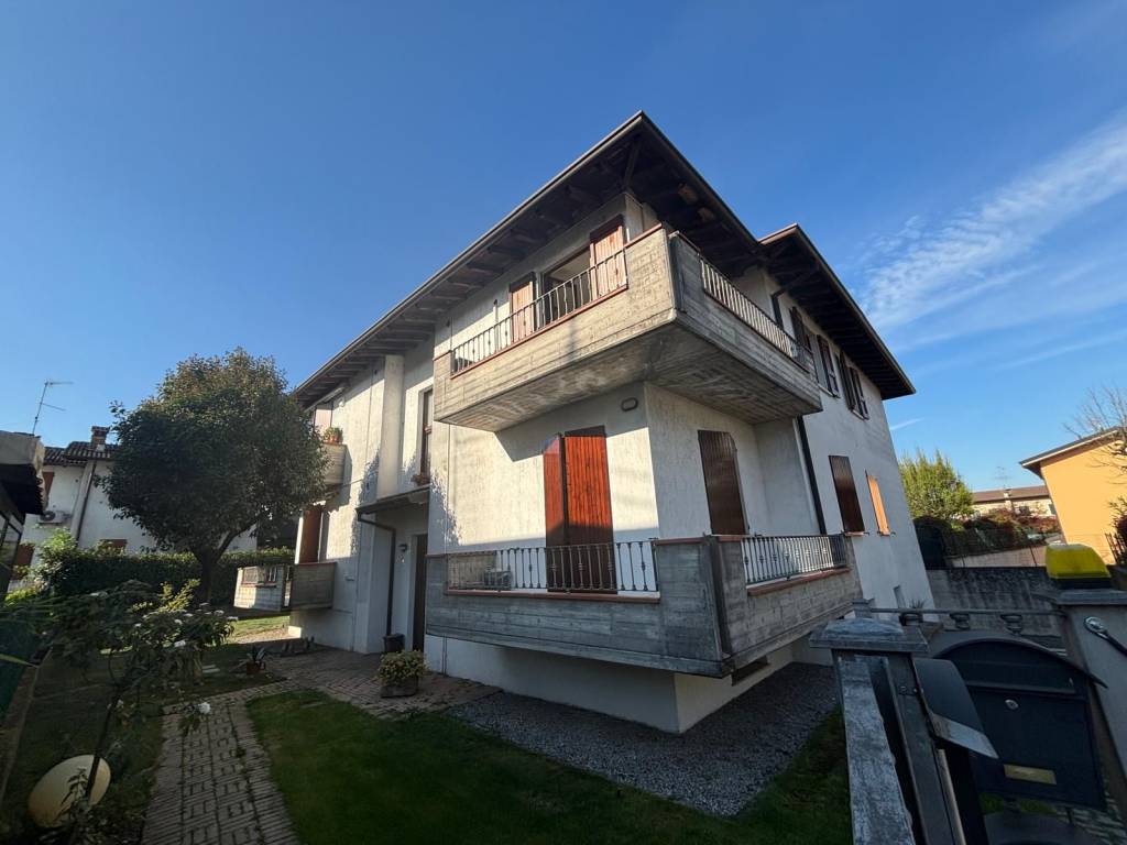 appartamento in vendita a Ghedi