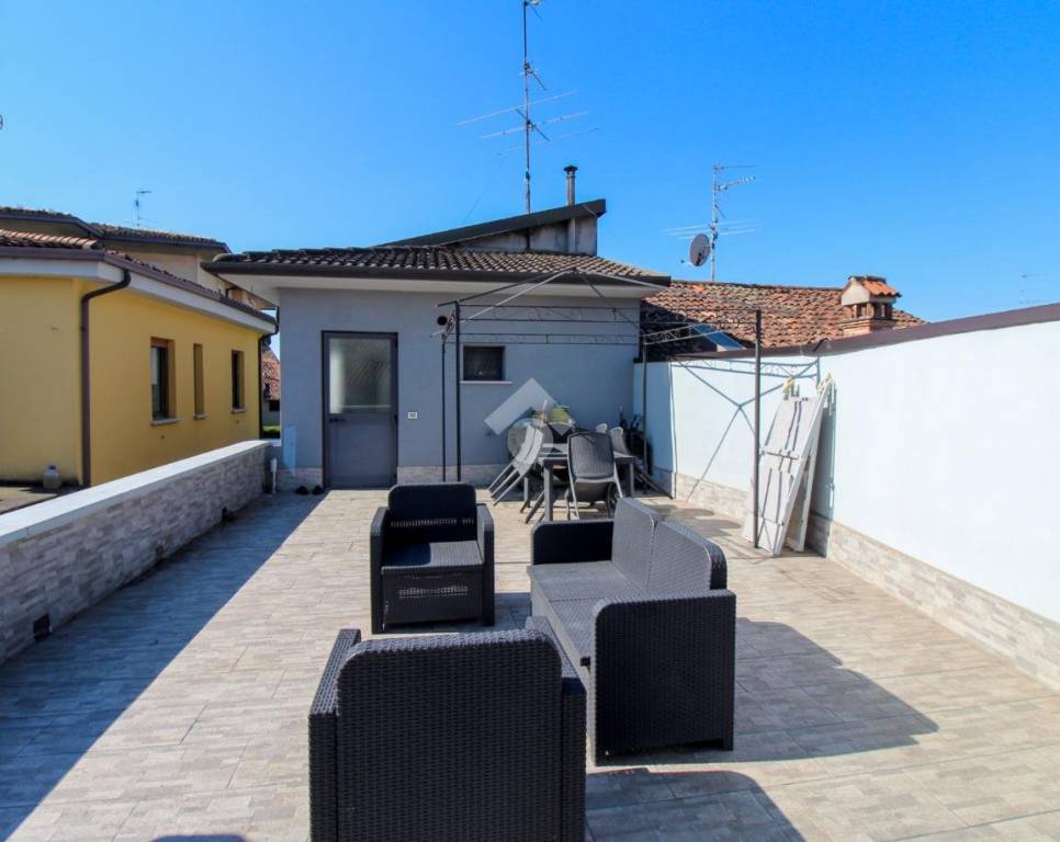 casa indipendente in vendita a Ghedi in zona Belvedere