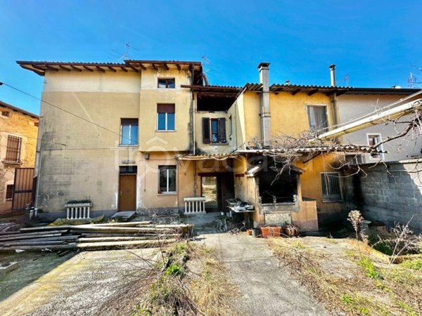casa indipendente in vendita a Ghedi in zona Belvedere