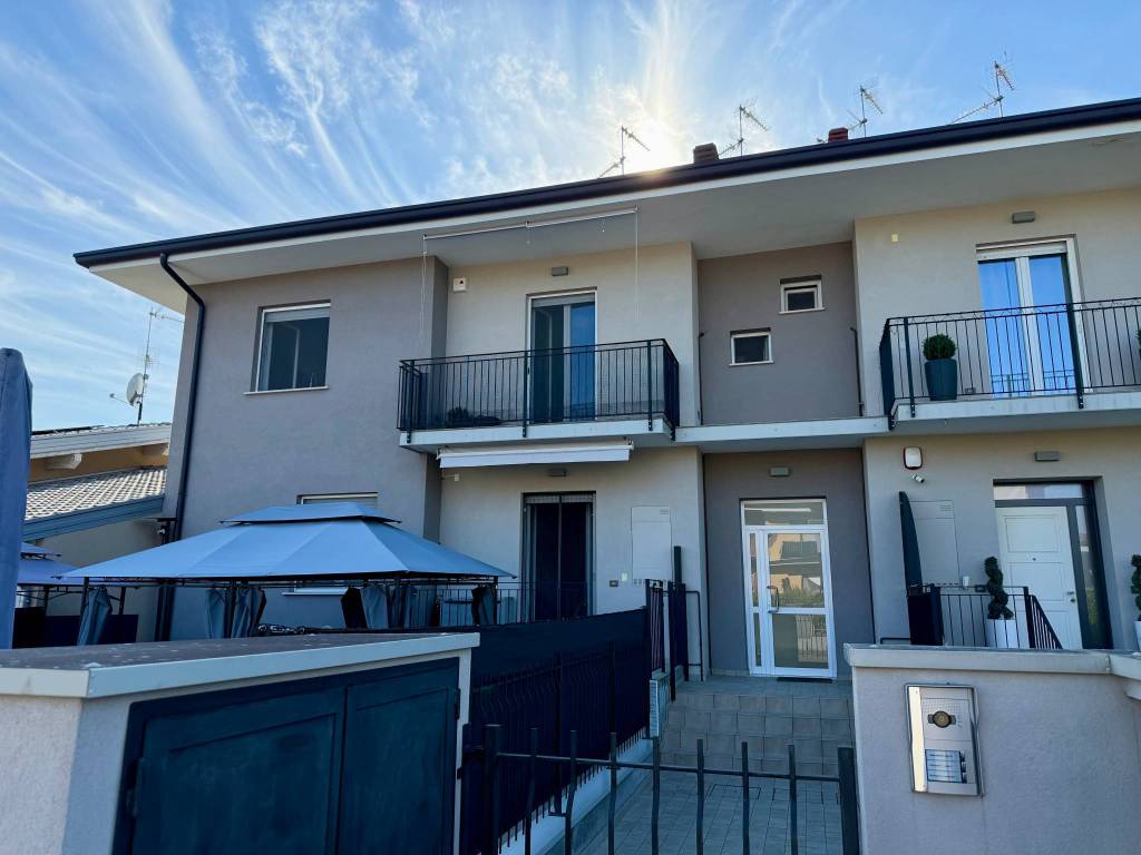 appartamento in vendita a Ghedi in zona Belvedere