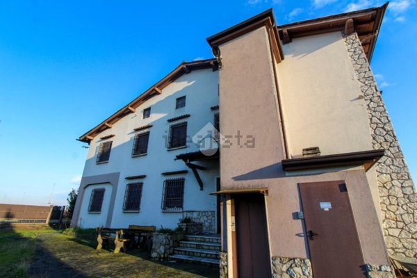 casa indipendente in vendita a Ghedi in zona Belvedere