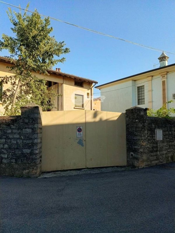 casa indipendente in vendita a Ghedi in zona Belvedere