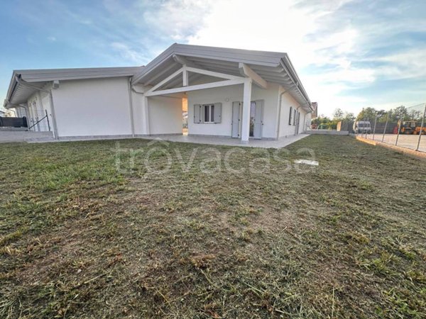 casa indipendente in vendita a Ghedi in zona Ponte Rosso
