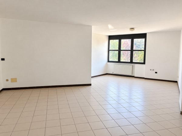 ufficio in vendita a Gianico