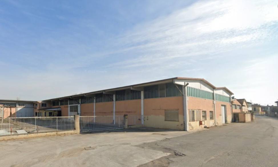 locale commerciale in vendita a Gottolengo