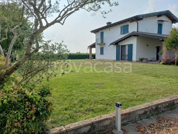 casa indipendente in vendita a Gottolengo