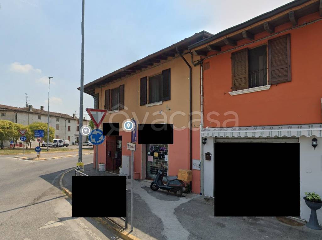 negozio in vendita a Gottolengo