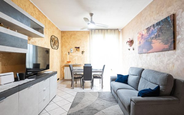 appartamento in vendita a Gottolengo in zona Solaro