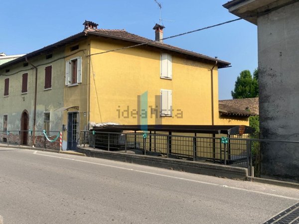 casa indipendente in vendita a Gottolengo