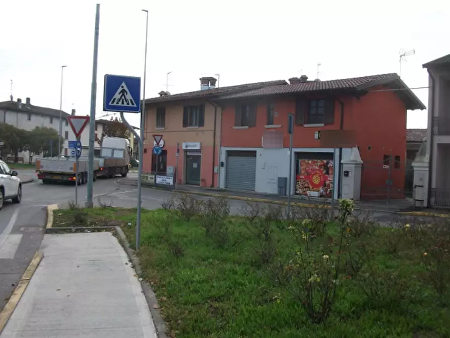 negozio in vendita a Gottolengo