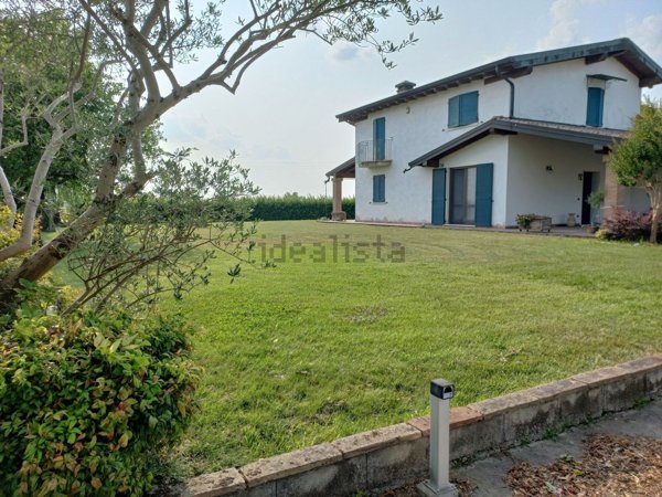 casa indipendente in vendita a Gottolengo