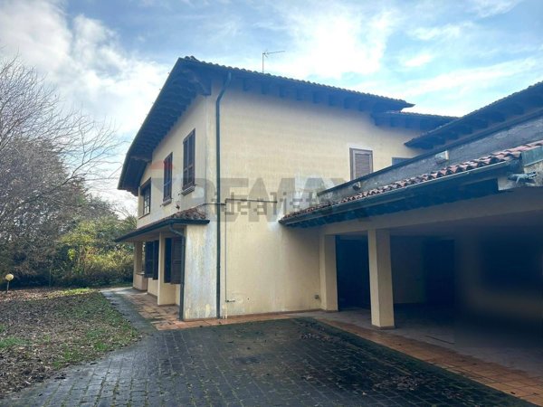 casa indipendente in vendita a Gottolengo