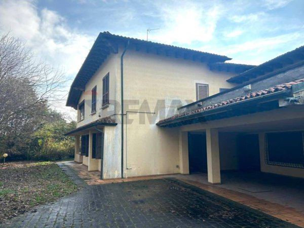 casa indipendente in vendita a Gottolengo