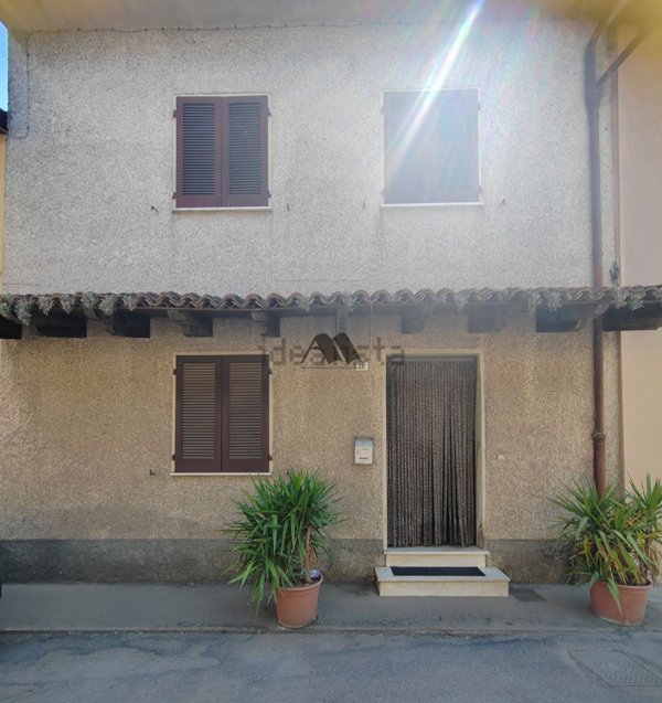 casa indipendente in vendita a Gottolengo