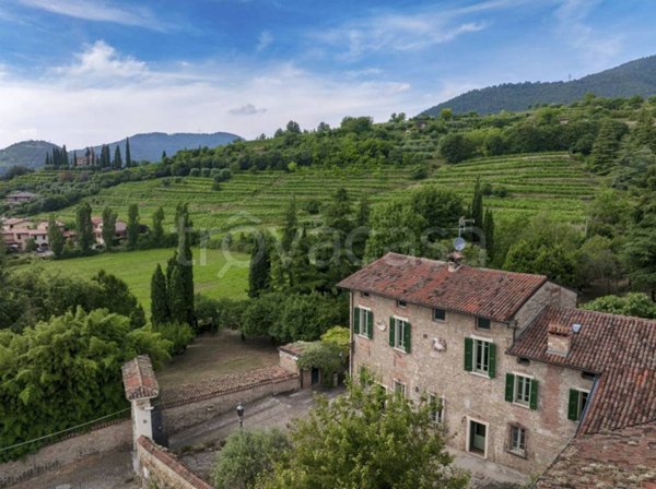 casa indipendente in vendita a Gussago in zona Villa