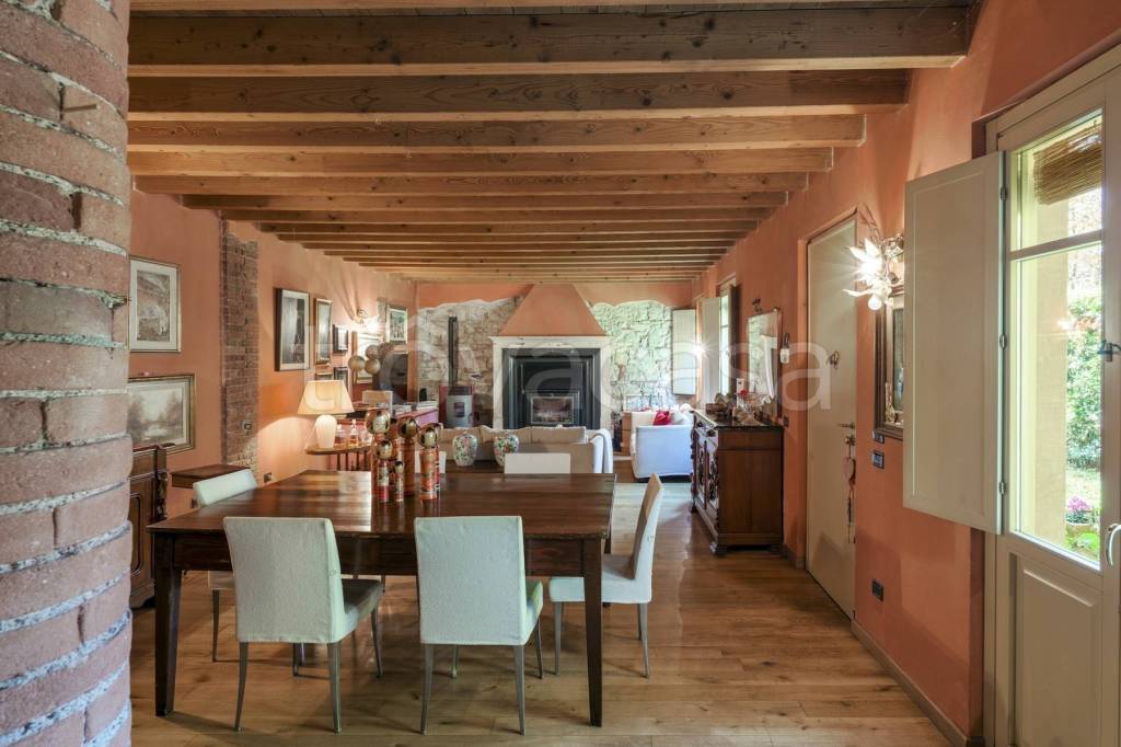 casa indipendente in vendita a Gussago