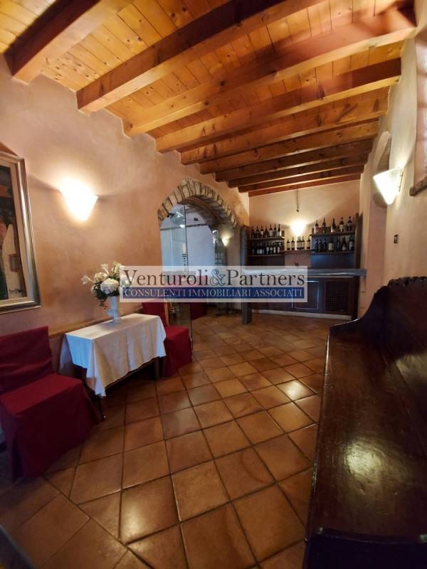 intera palazzina in vendita a Gussago in zona Piazza