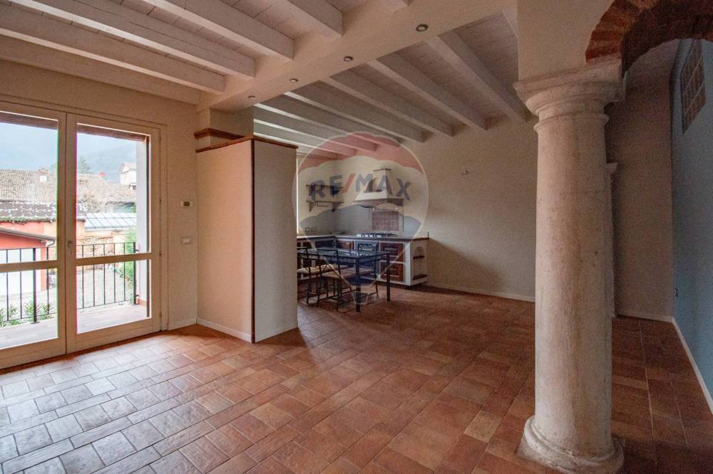 appartamento in vendita a Gussago in zona Ronco