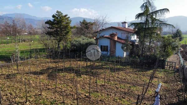 casa indipendente in vendita a Gussago