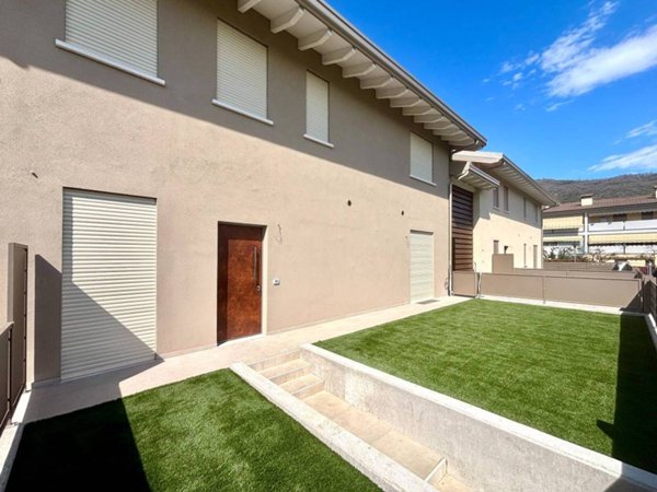 appartamento in vendita a Gussago in zona Ronco