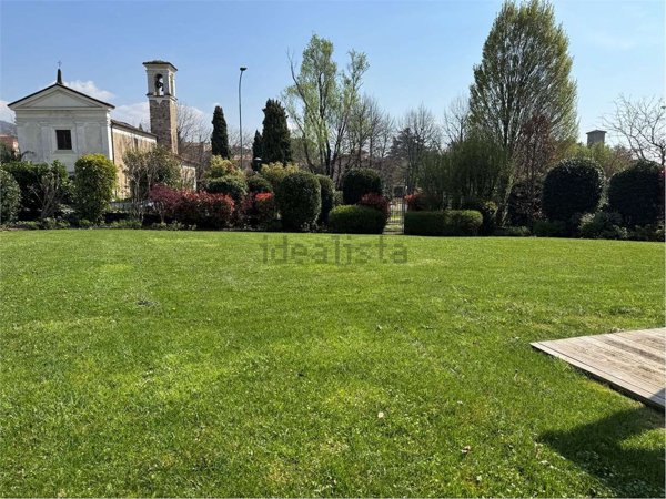 casa indipendente in vendita a Gussago in zona Villa