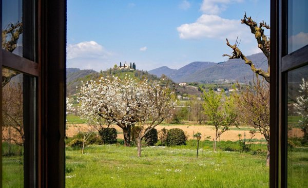 casa indipendente in vendita a Gussago in zona Sale di Gussago