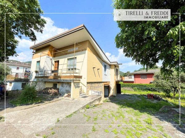 casa indipendente in vendita a Gussago in zona Villa
