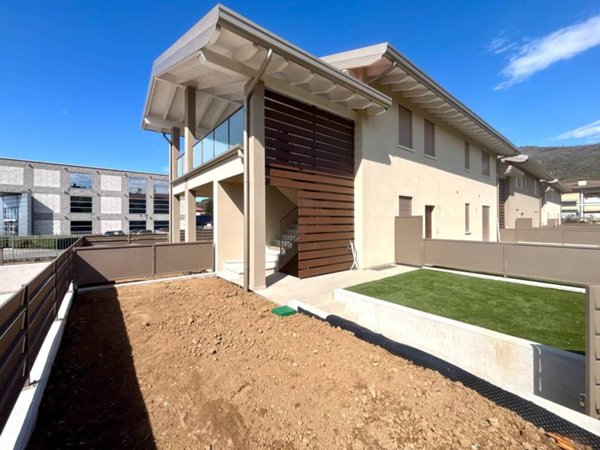 appartamento in vendita a Gussago in zona Ronco