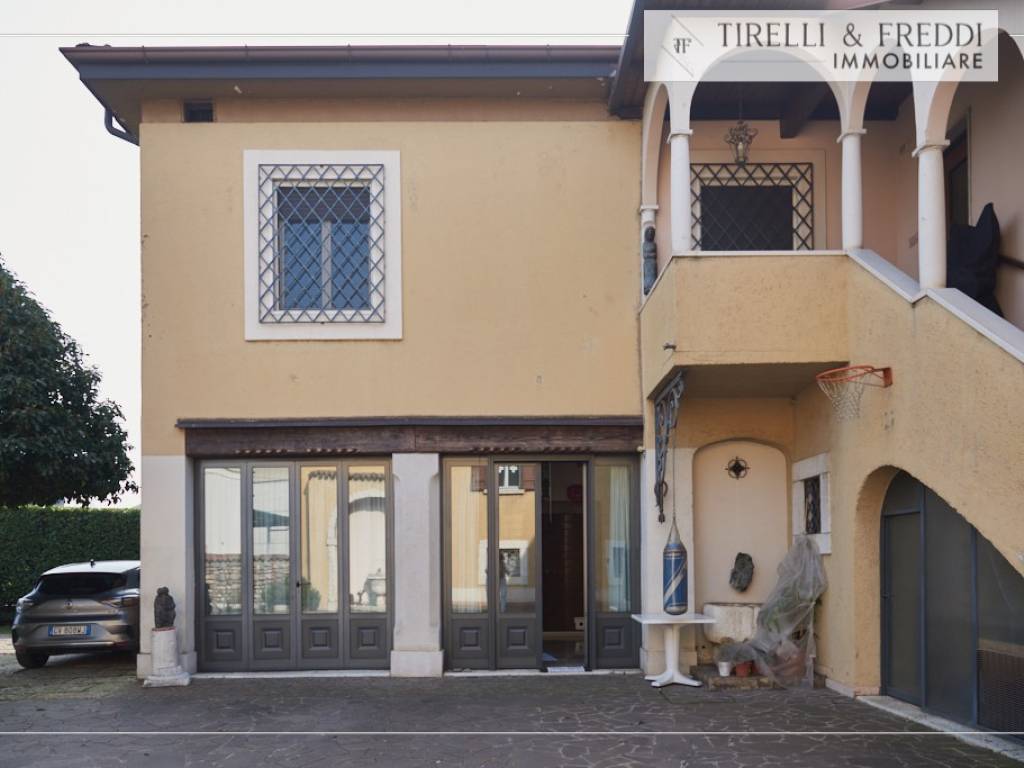 appartamento in vendita a Gussago in zona Mandolossa