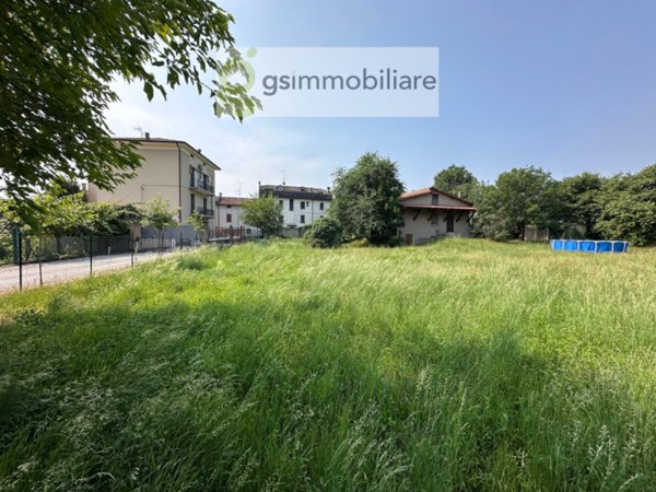 terreno edificabile in vendita a Gussago