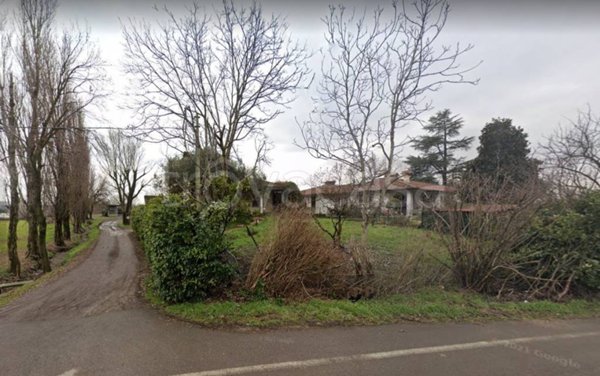 casa indipendente in vendita a Gussago in zona Villa