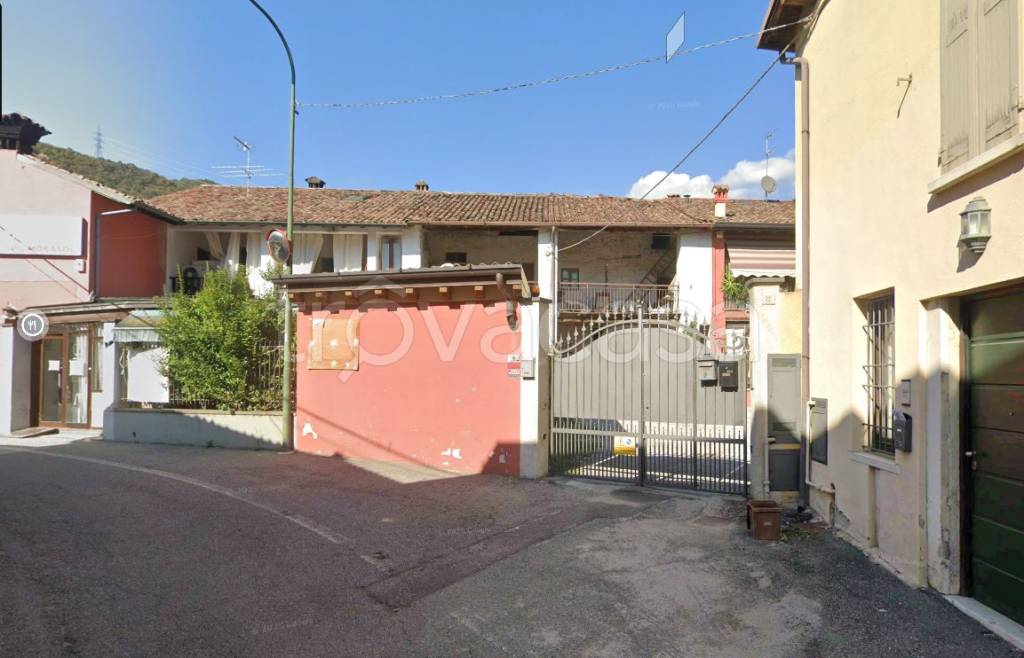 appartamento in vendita a Gussago in zona Piazza