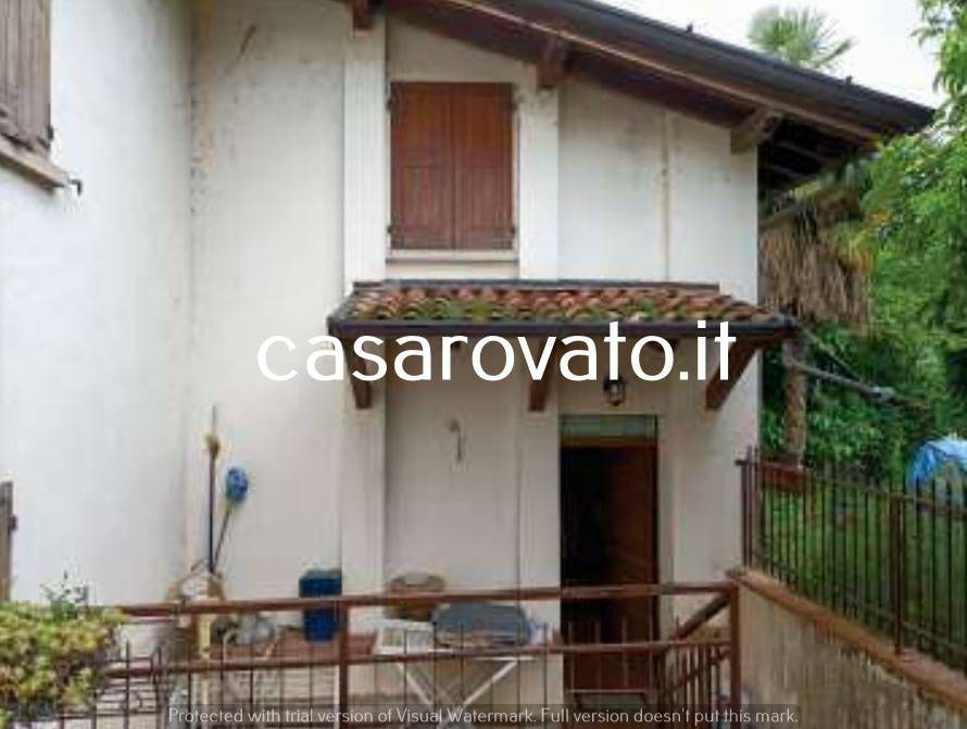 casa indipendente in vendita a Gussago in zona Navezze