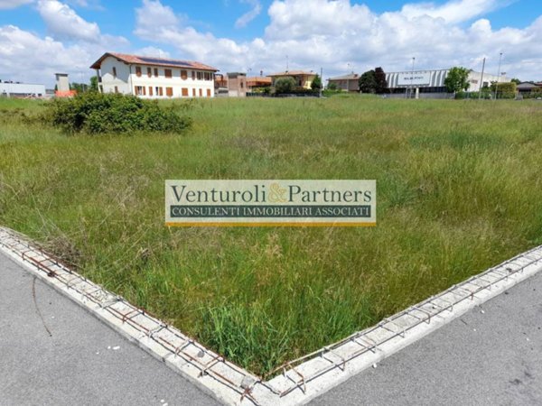 terreno agricolo in vendita a Gussago in zona Piazza