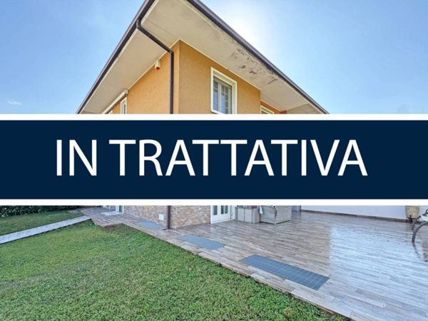 casa indipendente in vendita a Gussago in zona Ronco