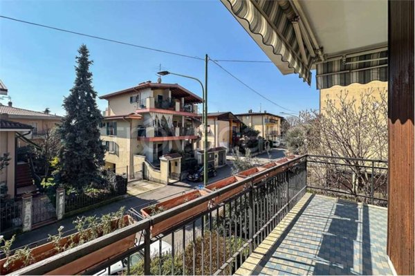 casa indipendente in vendita a Gussago in zona Villa