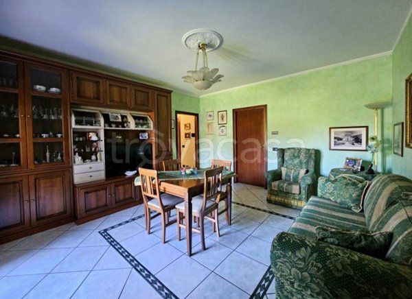 appartamento in vendita a Gussago in zona Sale di Gussago