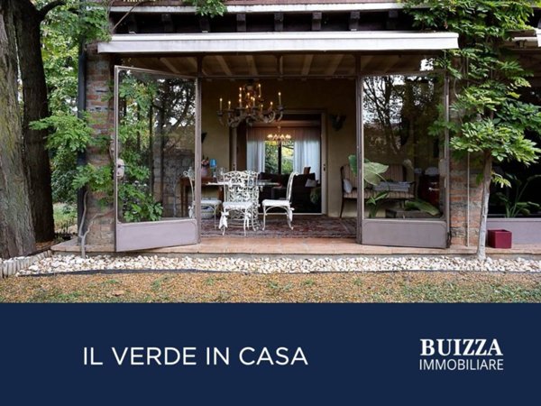 casa indipendente in vendita a Gussago in zona Piazza