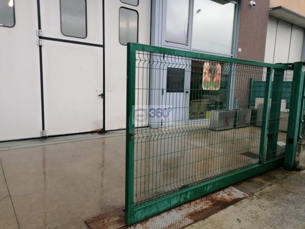 capannone in vendita a Gussago in zona Piazza