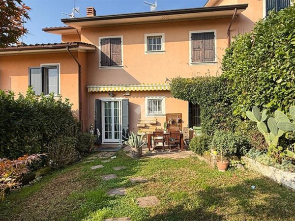 appartamento in vendita a Gussago in zona Piazza