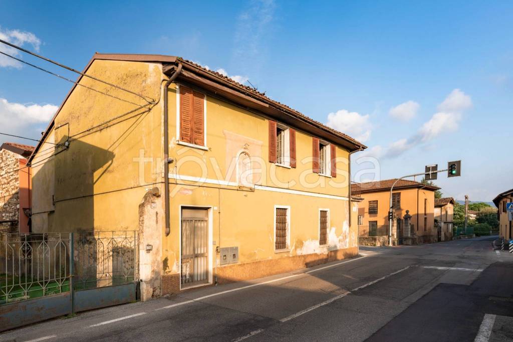 appartamento in vendita a Gussago in zona Ronco