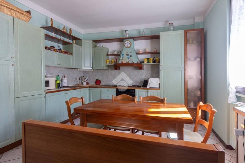 appartamento in vendita a Gussago in zona Navezze